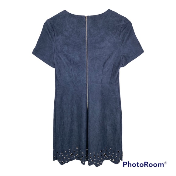 NWT Sugar + Lips Navy Faux Suede Dress Pewter Grommet Hem Fit & Flair Size Small - Picture 5 of 16